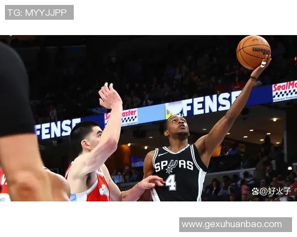 马刺与灰熊精彩对决录像回顾12月4日比赛亮点与分析