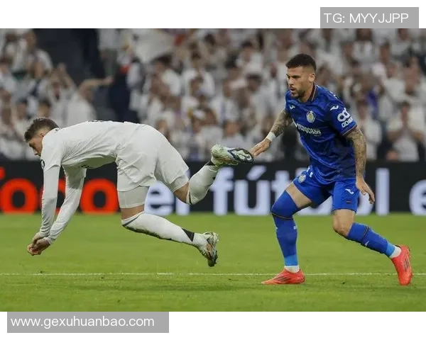 西甲第30轮精彩对决西班牙人主场迎战赫塔菲全力争胜